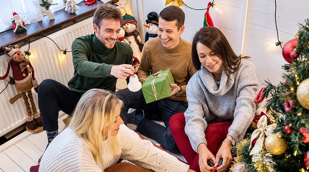 Weihnachtsgeschenke für Freunde: 8 Geschenk-Sets, die man sofort zusammenstellen kann