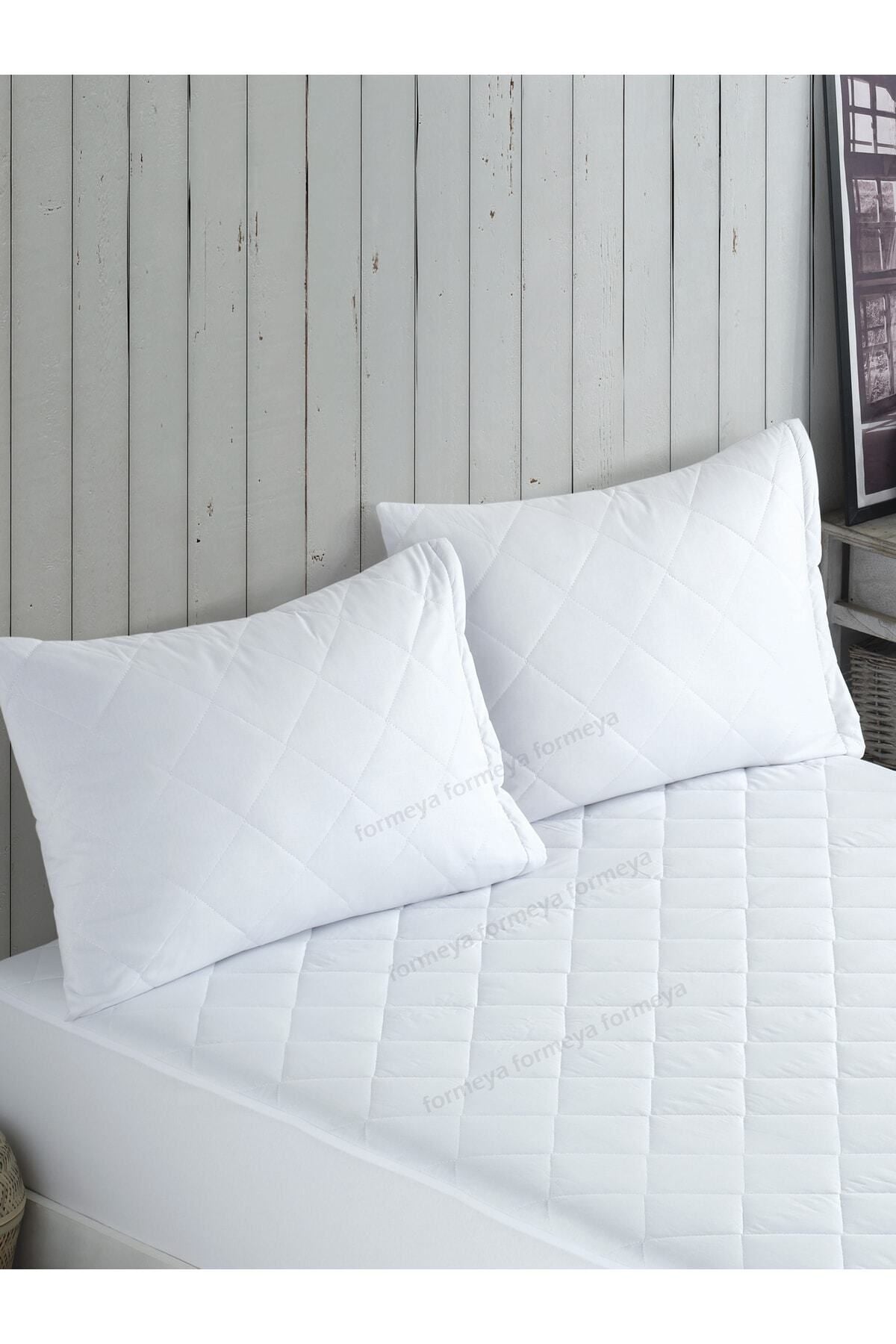 2 Pieces Microfiber Zippered Quilted Pillow Protector Pillow Cover 50*70cm