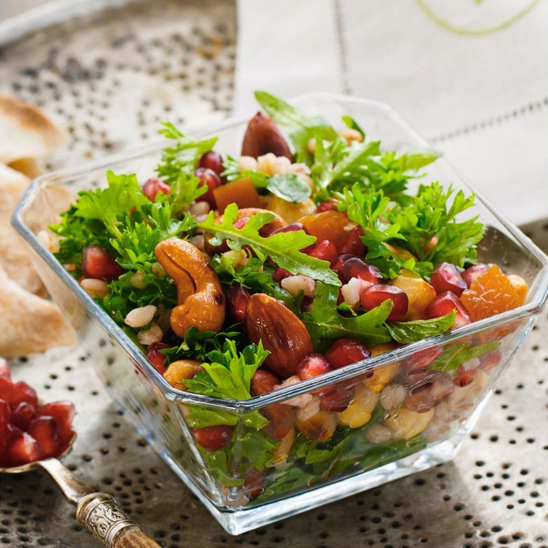 LAV glass bowl full image