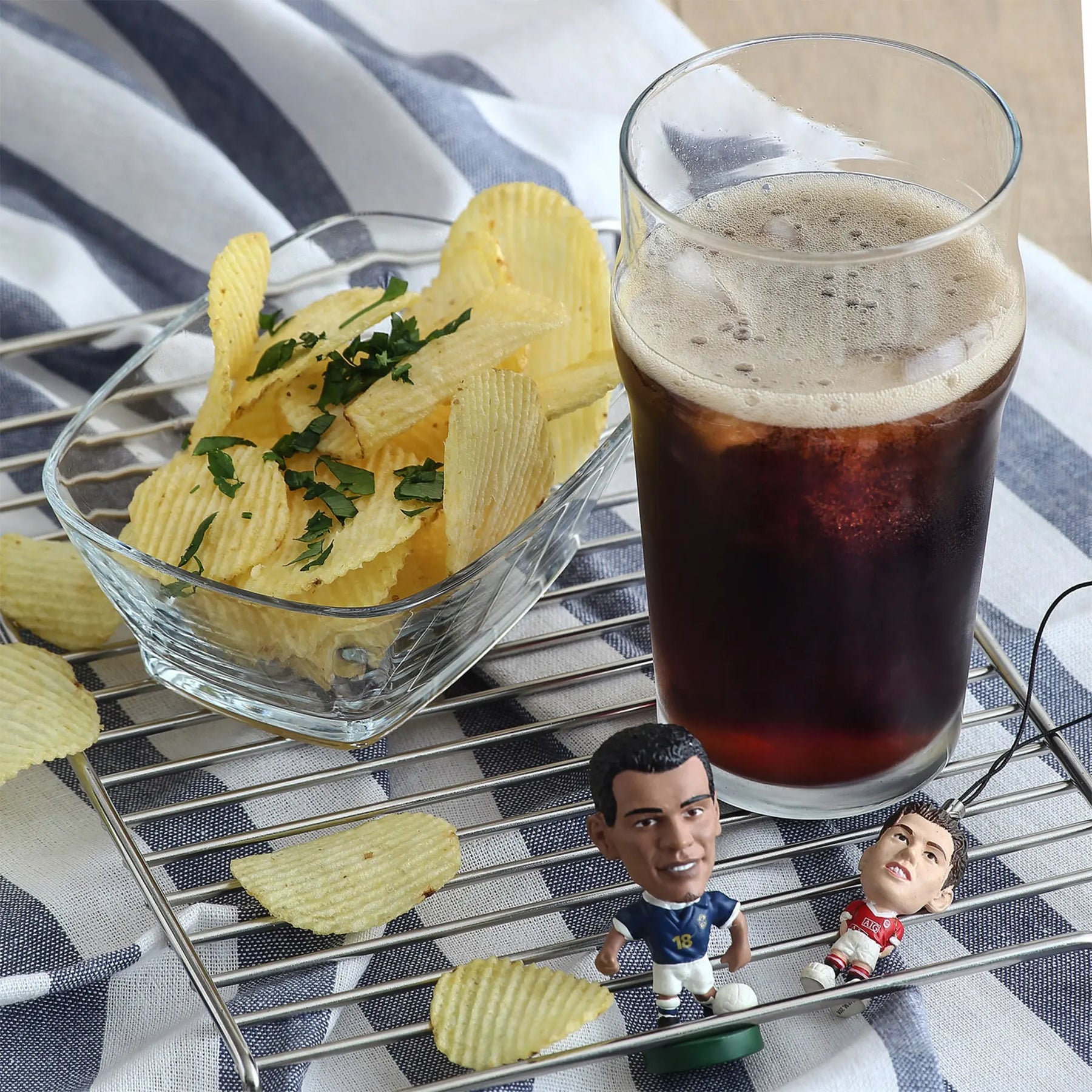 Lav NON371F lifestyle image