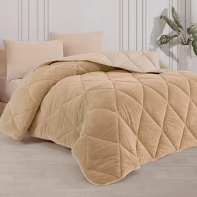 Wellsoft Bettdecke Beige 155x220 cm - Wendbare Ganzjahresdecke, Doppelseitiges Steppbett mit 300 g/m² Füllung, Weich & Pflegeleicht