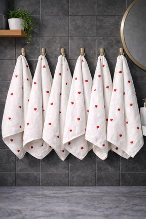 Hochwertiges Hand- und Gesichtshandtuch-Set aus 80 % Baumwolle mit Herzstickerei - 6er-Pack (50x90 cm)