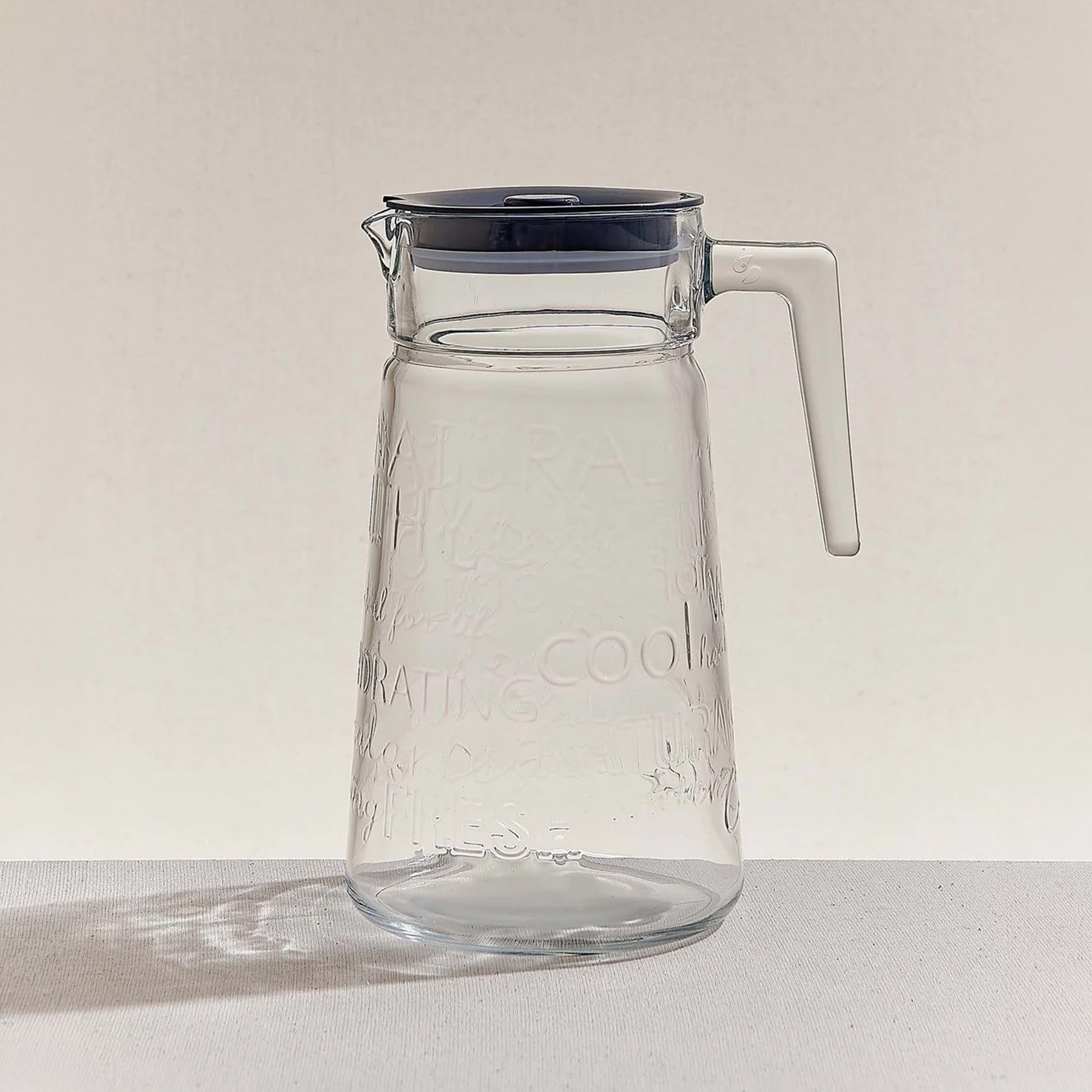 Pasabahce City Pop Glaskrug mit Deckel - 2 Liter, transparent