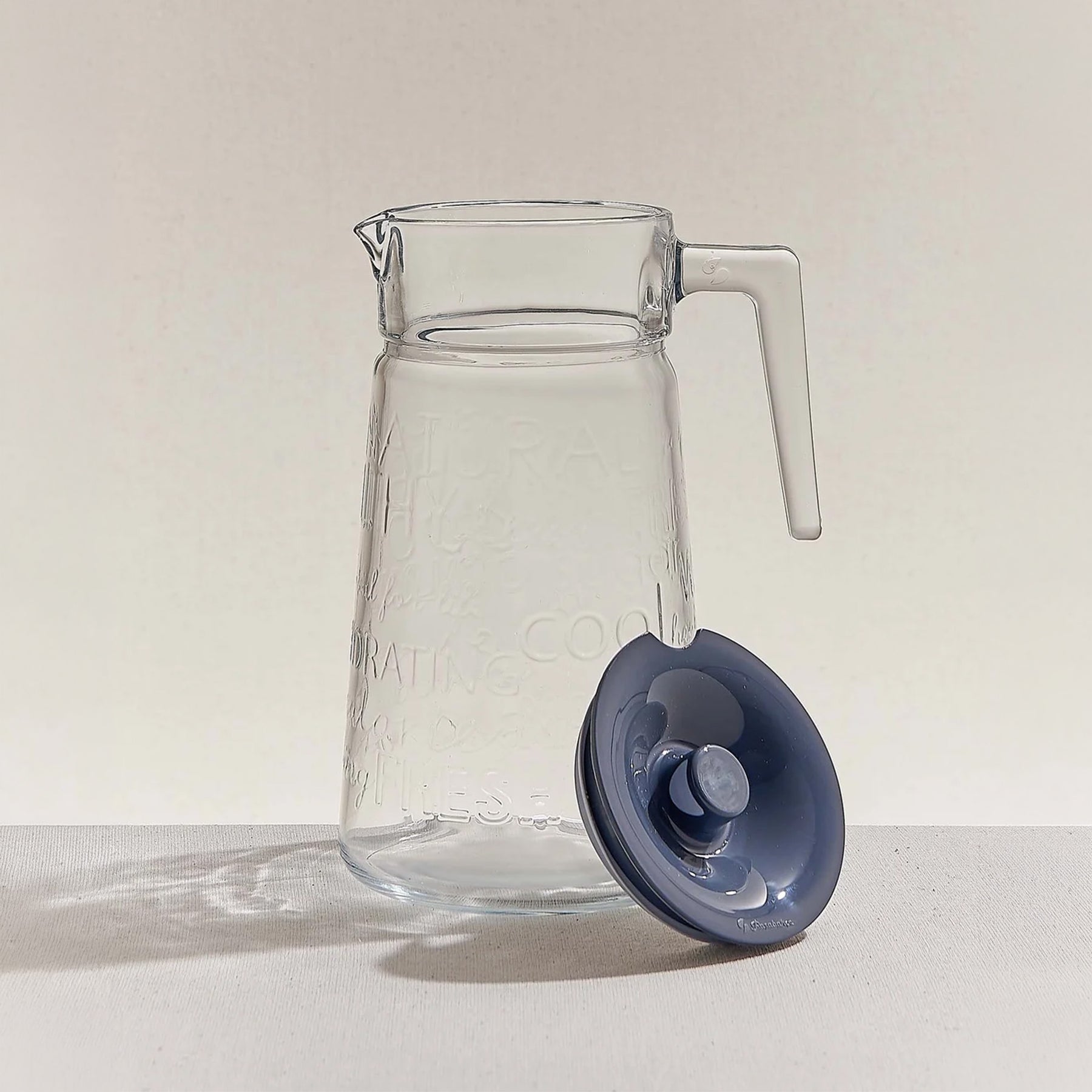 Pasabahce City Pop Glaskrug mit Deckel - 2 Liter, transparent