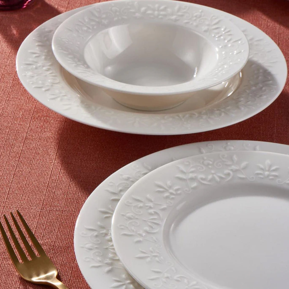 GÜRAL Dilruba creme Tafelservice, 18-tlg., 6 Personen, Porzellan, mit Reliefmuster