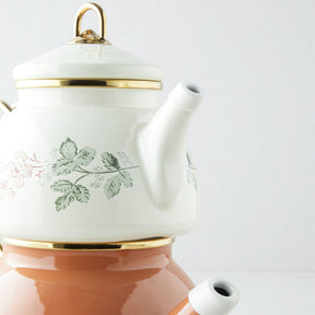 English Home Brisa Emaille-Teekanne (Çaydanlık) 0,5+1,1 l Braun