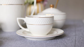 Wilmax Teetasse mit Untertasse 240 ml Weiß Goldrand Porzellan 6er Set WL-880102404/AB6