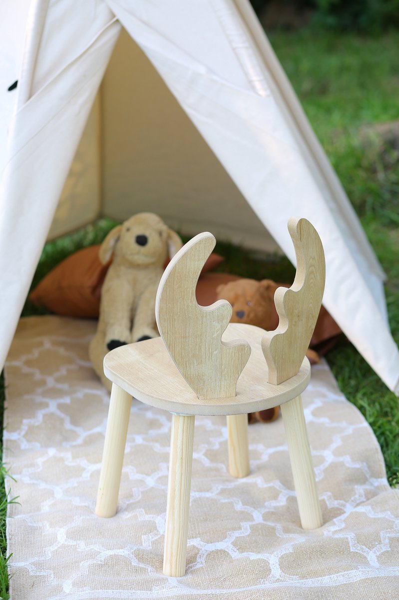 COZYCOLLECTIONS Kindertisch-Set mit Tiermotiv-Stühlen aus Naturholz