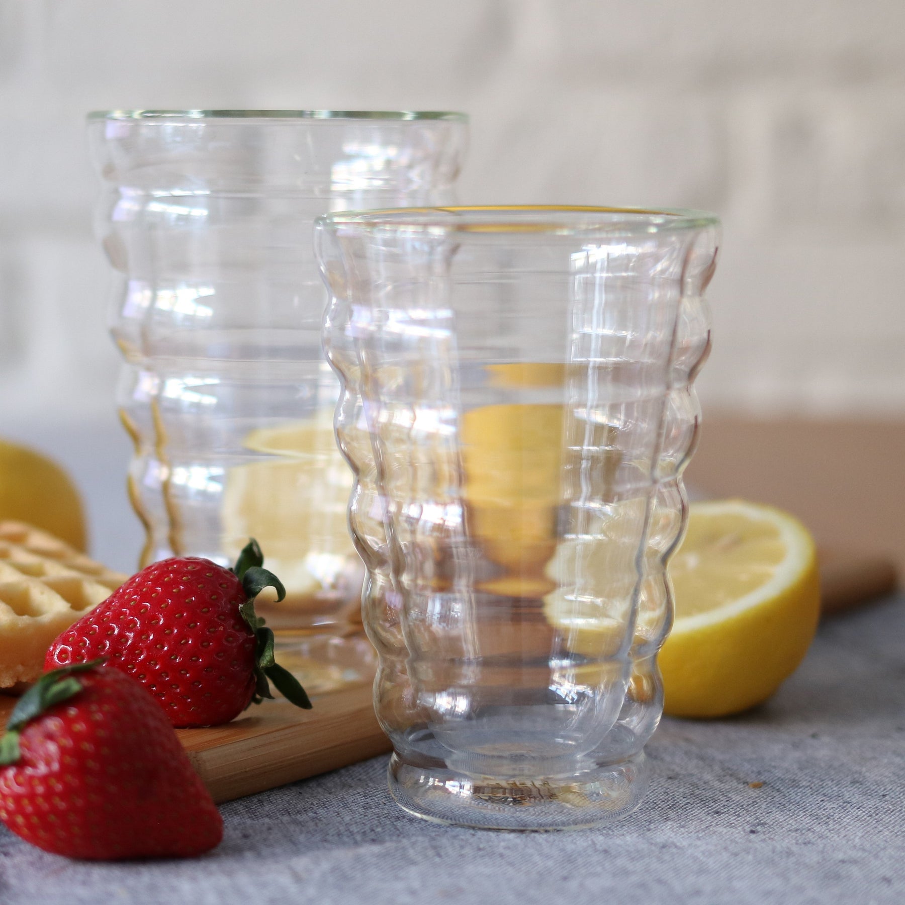 Wilmax Doppelwandiger Thermoglas Becher 350 ml Transparent WL-888417/A