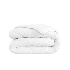 Mikrofaser Bettdecke Weiß, 155x220 cm, Leichtes Steppbett - Atmungsaktive Ganzjahresdecke aus Mikrofaser, Waschbare Bettdecke, 300 gr/m2 Faserfüllung