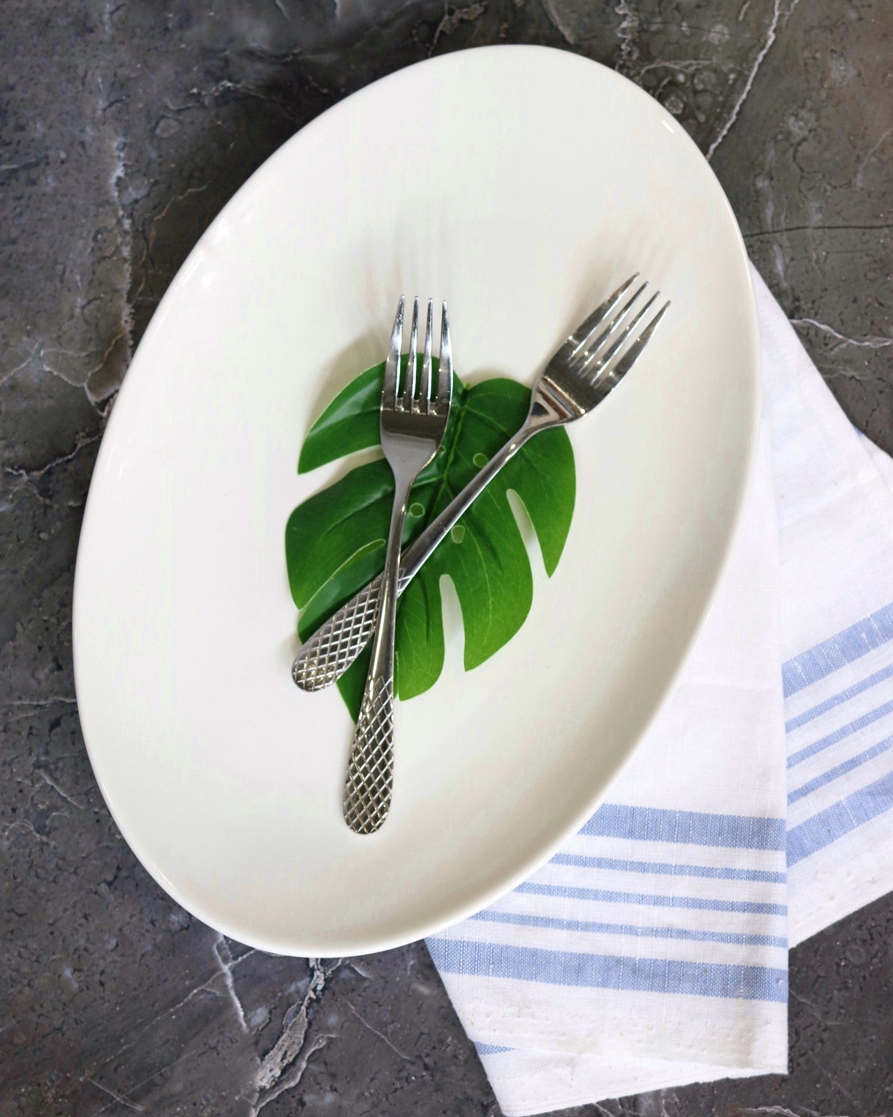 Wilmax Platte 25 cm aus Porzellan, Weiß WL-992021/A