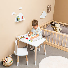 COZYCOLLECTIONS Kindertisch-Set mit Tiermotiv-Stühlen aus Naturholz