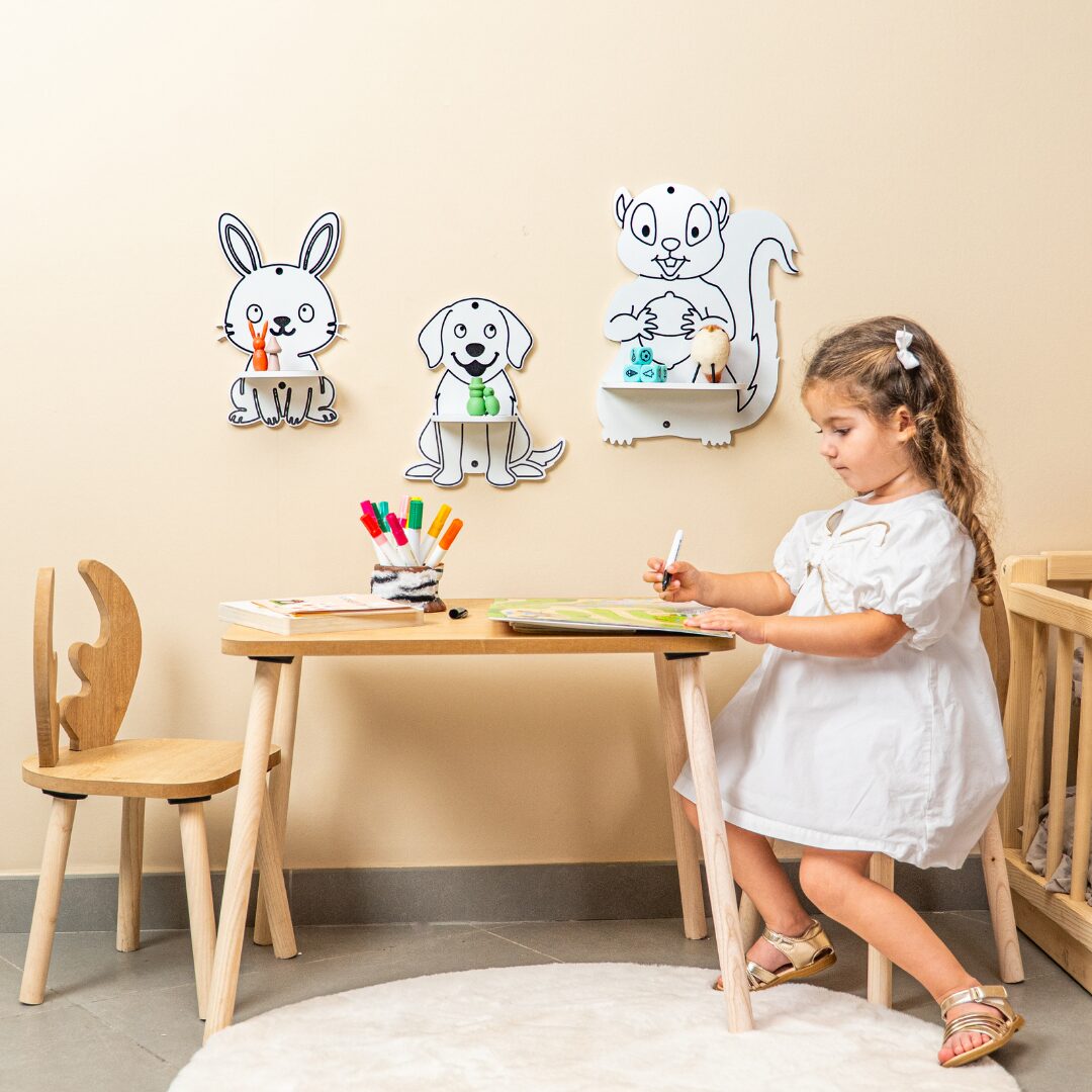 Cozy Collections Wandregal für Kinder mit 3 niedlichen Tieren aus Naturholz – Hase, Hund & Eichhörnchen, einzeln oder 3er-Set