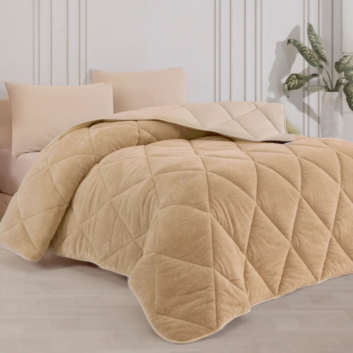 Formeya Wellsoft-Steppdecke Beige doppelseitig wendbar 135x200