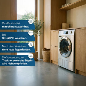 Luxus-Wellsoft-Steppdecke Blau gefaltet mit Kissenbezug