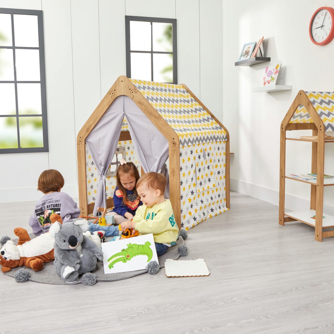 Cozy Collections Spielhaus aus Naturholz für Kinder mit Stoffzelt – Montessori-Stern-Spielhaus, 114 × 95 × 90 cm, 3–6 Jahre