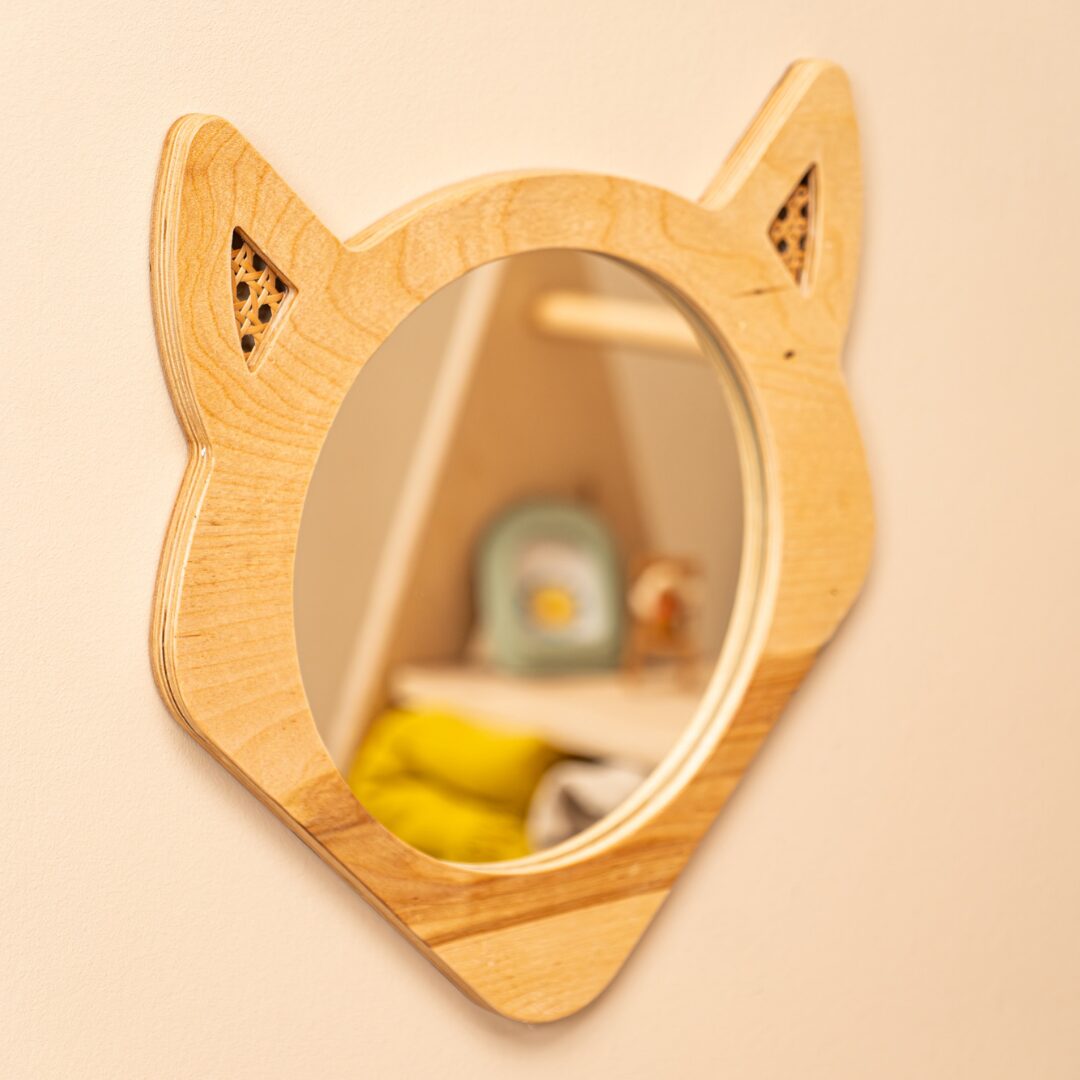 Cozy Collections Dekorativer Fuchs-Spiegel aus Naturholz mit Rattan-Verzierungen – Ø 30 cm, 16 mm, Glasspiegel