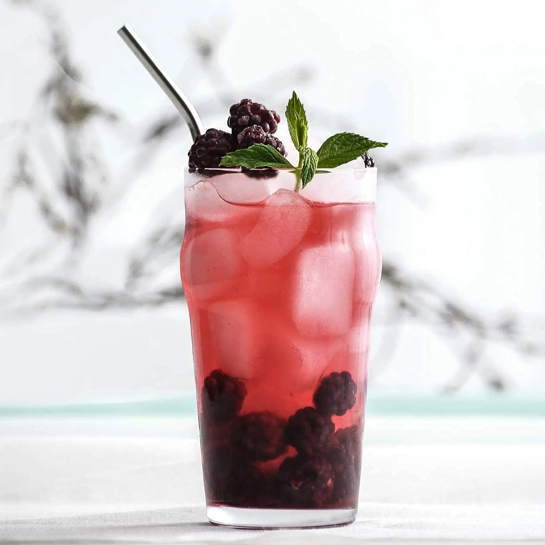 LAV glass nordic schiller image