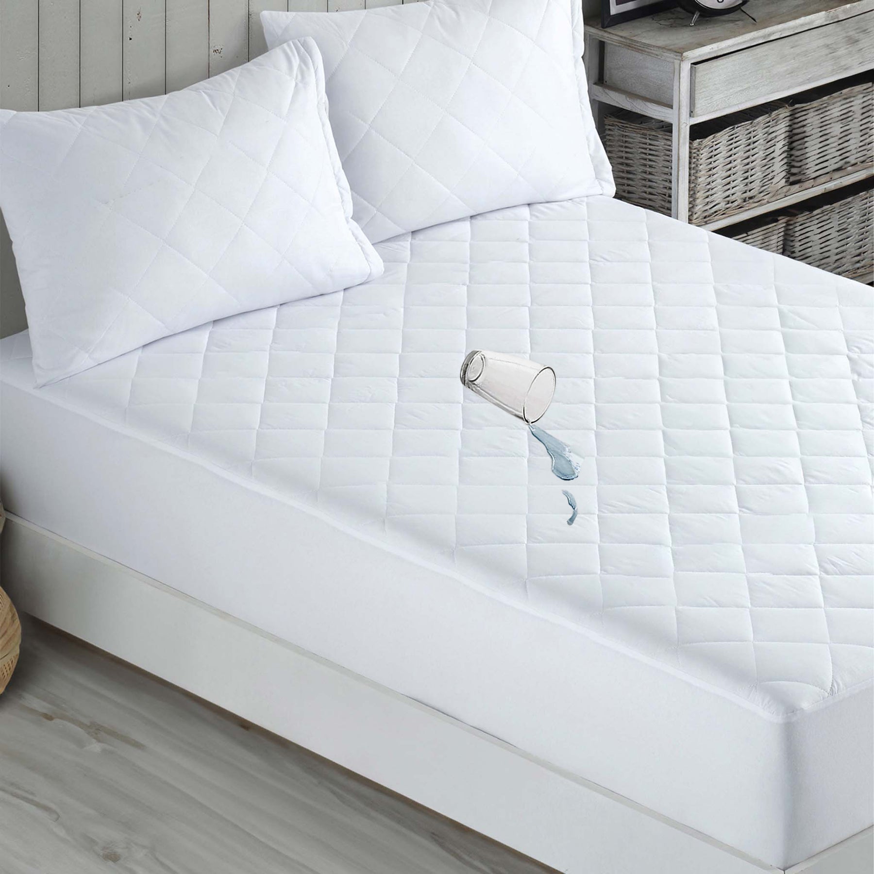 Nordic Schiller Mikrogesteppt Wasserdichte Fitted Matratzenauflage