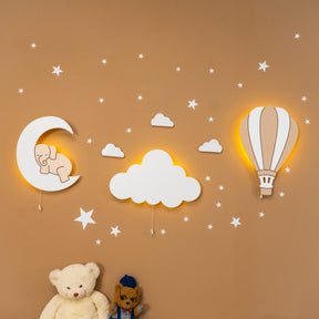 Cozy Collections Handbemaltes LED-Wandnachtlicht „Elefant auf dem Mond“ aus Massivholz – 8 mm, 9V batteriebetrieben, Varianten & Set