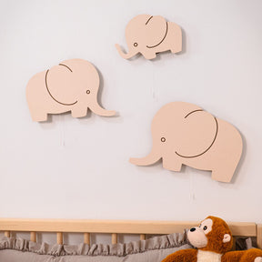 Cozy Collections Handbemalte LED-Wandleuchten „Elefantenfamilie“ aus Holz – Mama/Papa/Baby, 3 Größen, 9V batteriebetrieben, Einzel/Duo/Trio