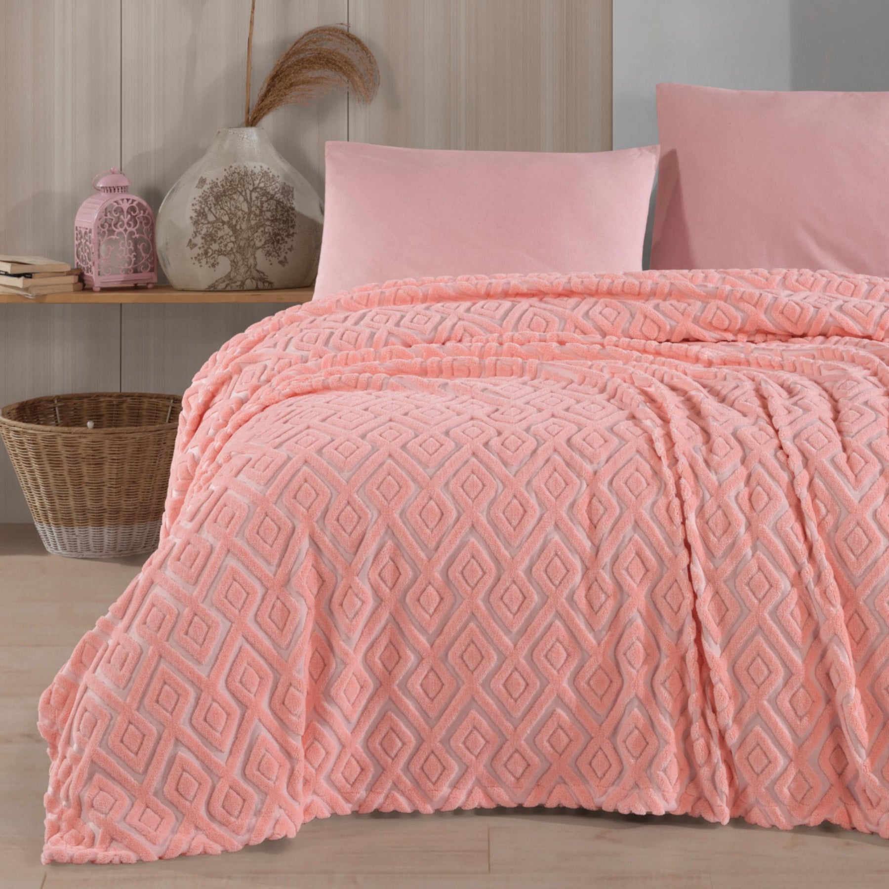 Wellsoft Tagesdecke 230x240 cm - Vielseitig einsetzbare Überwurfdecke für Doppelbett