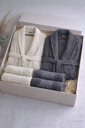 6-teiliges Premium-Bademantel- und Handtuchset aus 80 % Baumwoll-Jacquard - in Geschenkverpackung