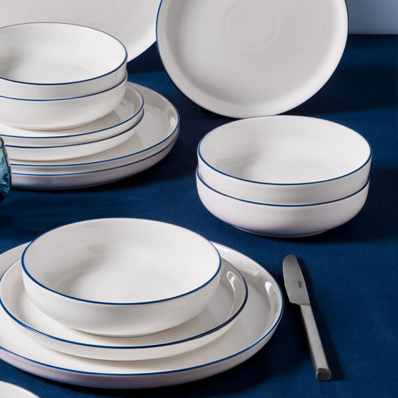 GÜRAL Bilbao Tafelservice 12-tlg., 4 Personen, Bone Porzellan, Creme mit dunkelblauem Rand