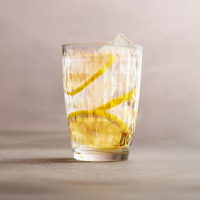 LAV Artemis Longdrinkgläser 415 ml gefüllt mit Getränk