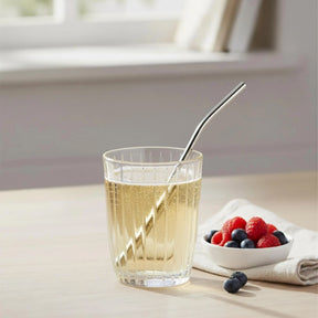 Pasabahce Joy Whiskybecher 280 ml mit Eis gefüllt