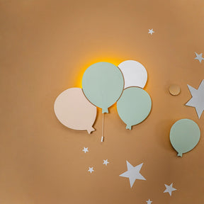Cozy Collection LED-Wandnachtlicht Ballons & Wolke aus Massivholz – handbemalt, Pastell (Blau/Grün/Weiß),Set-Optionen